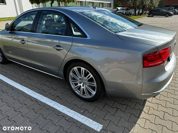 Audi A8 4.2 FSI Quattro - 8