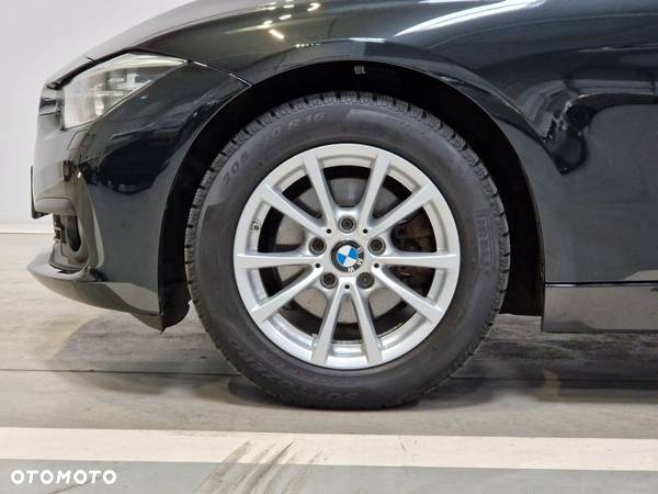 BMW Seria 3 318d Advantage - 11