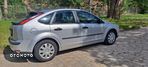 Ford Focus 1.6 Ambiente - 1