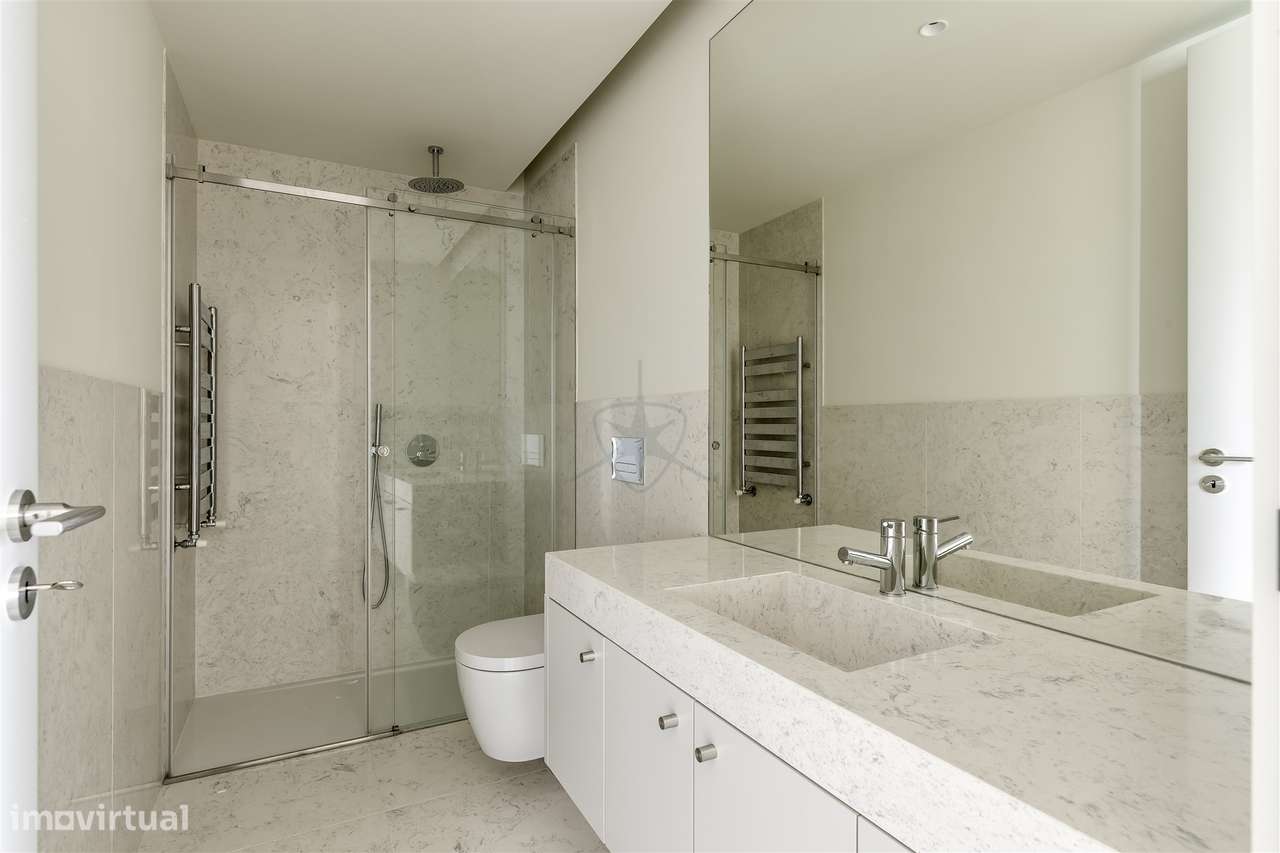 Apartamento T2 Venda em Parque das Nações,Lisboa-25