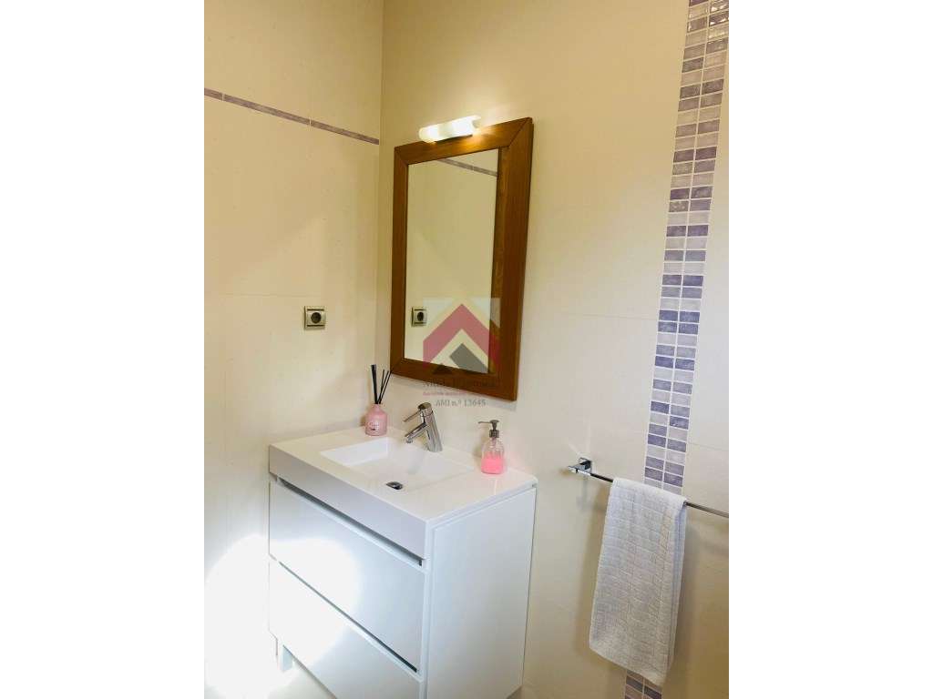 Moradia T6 Isolada na Palhaça-40