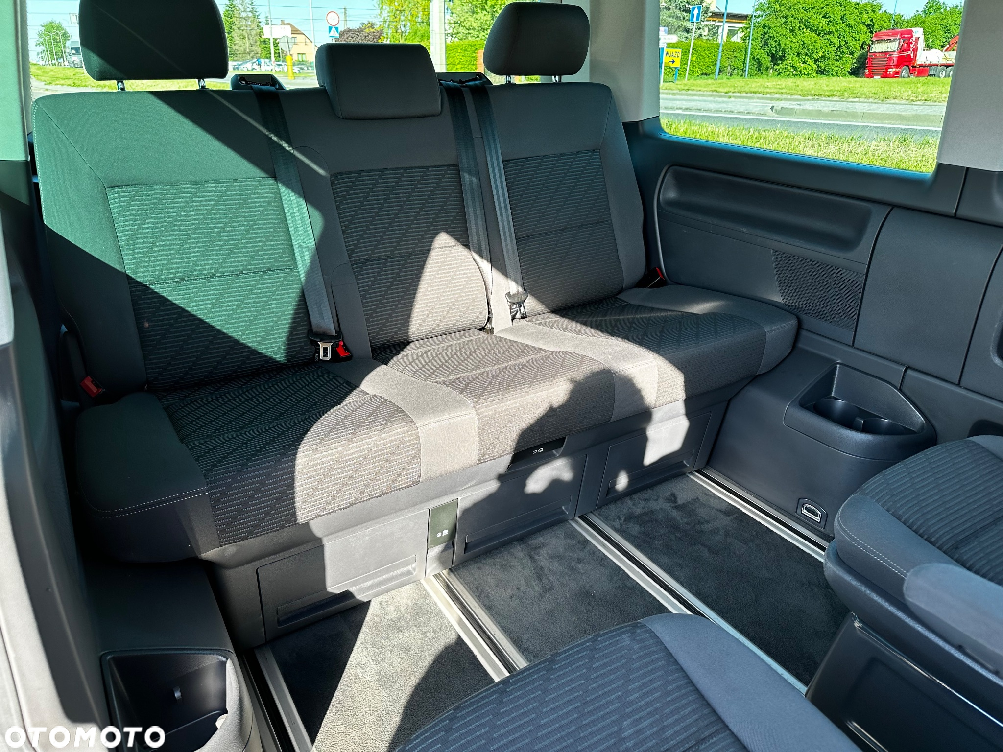 Volkswagen Multivan 2.0 TDI L1 Comfortline - 3