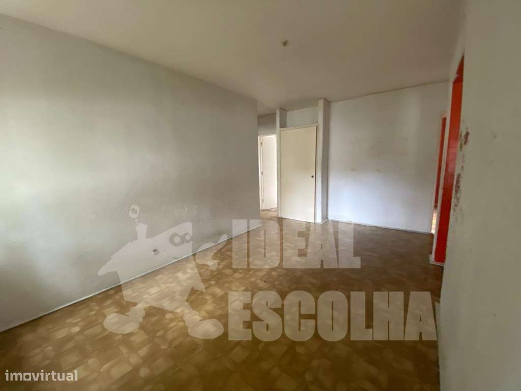 T3 ALMADA BEM LOCALIZADO-15