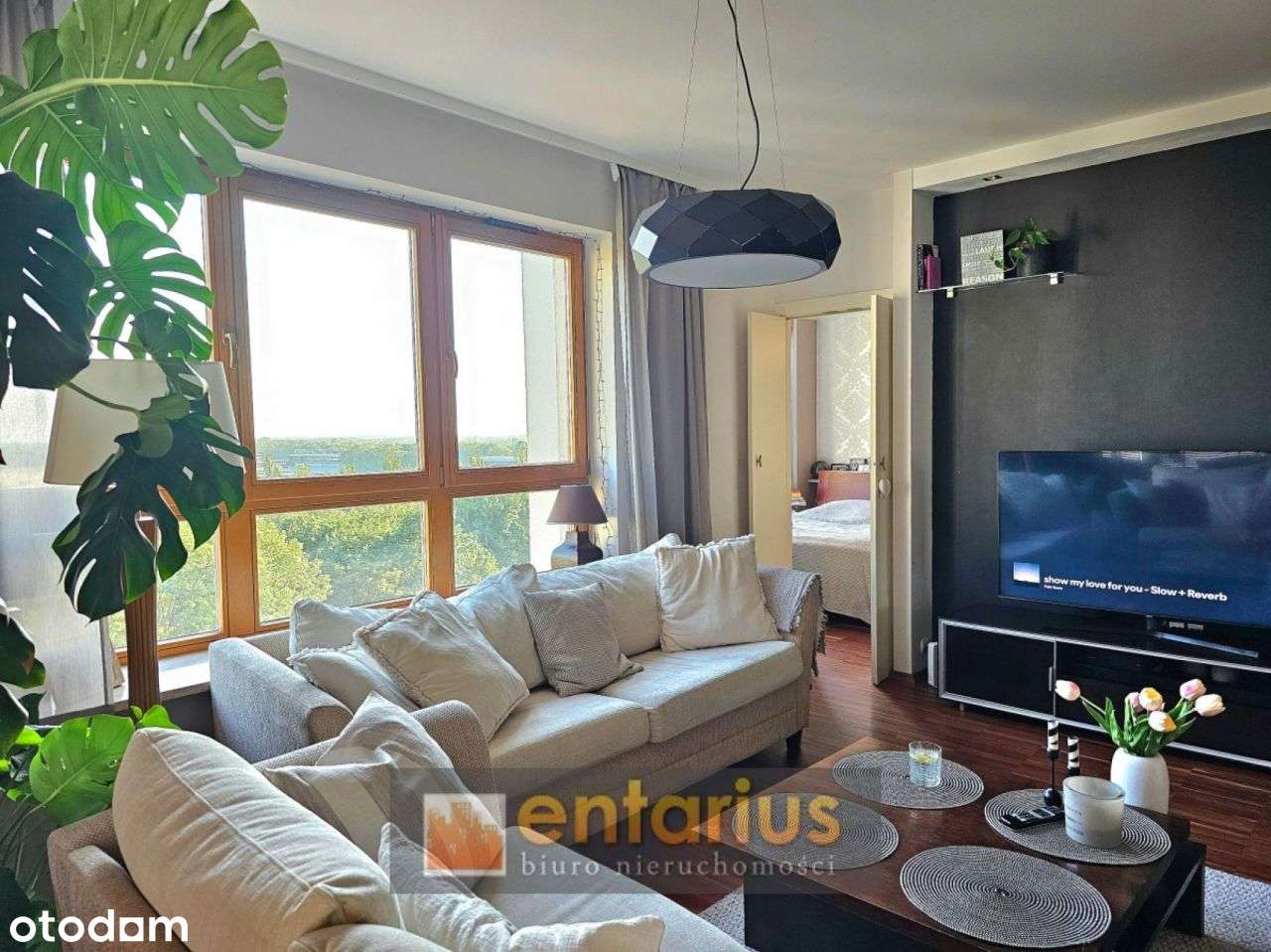 Apartament z pięknym widokiem na Tor Wyścigów Konn-9