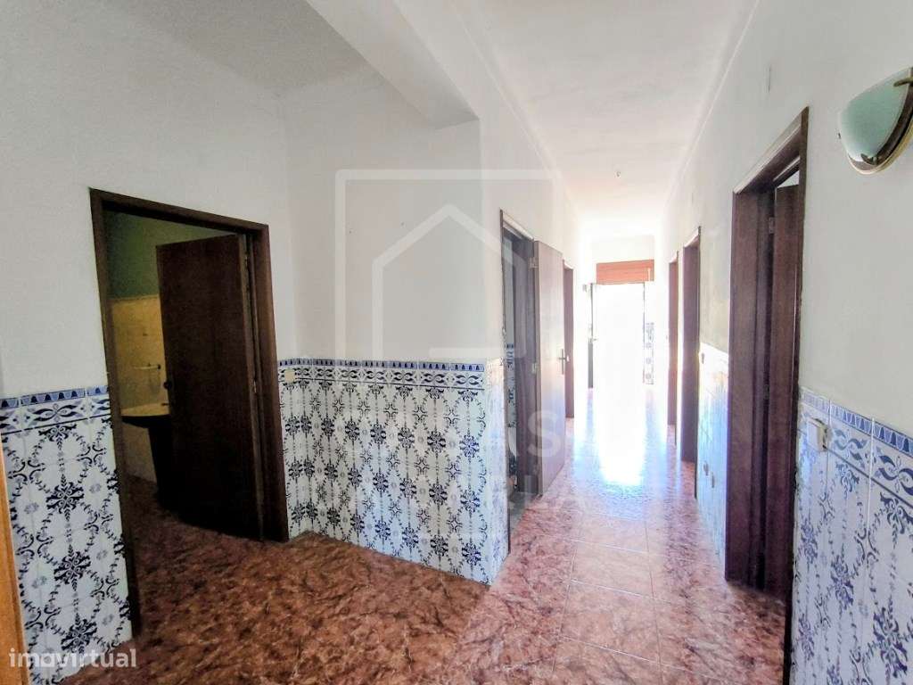 Moradia T3 com quintal e garagem em Vila Ruiva - Grande imagem: 4/28
