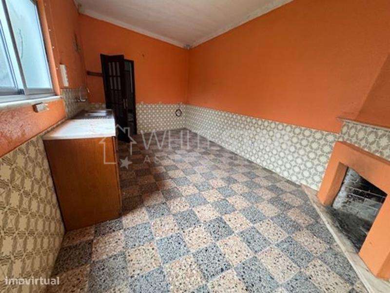 Imóvel de banco : escritura ao abrigo do simplex-9