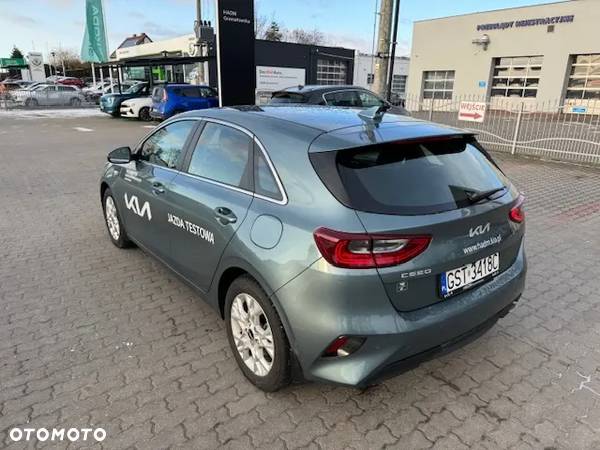 Kia Ceed 1.5 T-GDI M - 6