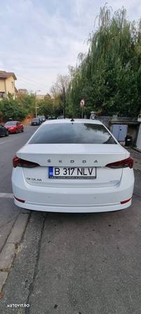 Skoda Octavia 2.0 TDI DSG Style - 5