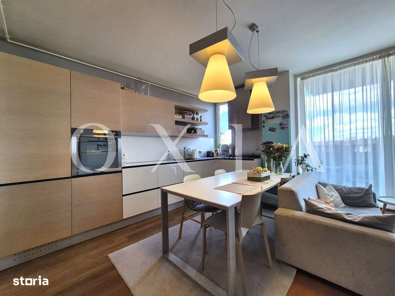 AX1110 Complex Rezidential Luceafarul, Piata Doina, 2 Parcari - Imagine principală: 5/20