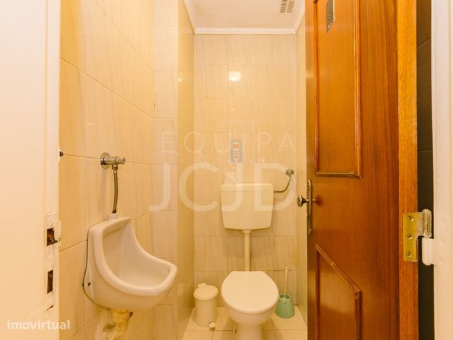 Café Totalmente Equipado em Zona Residencial Próxima à Praia em Paç...-11