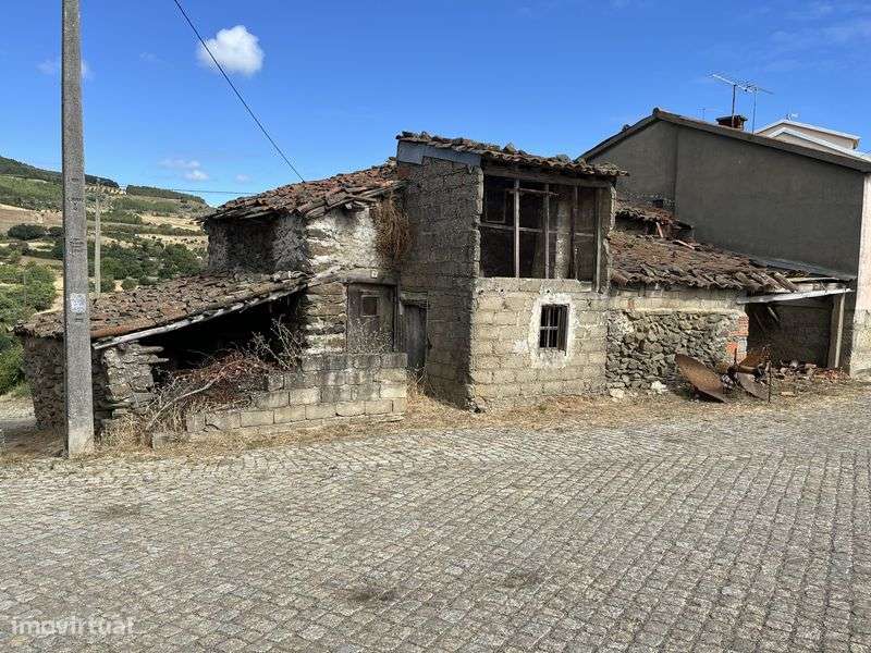 Moradia t2 + t3 e casa em ruinas - Grande imagem: 3/8