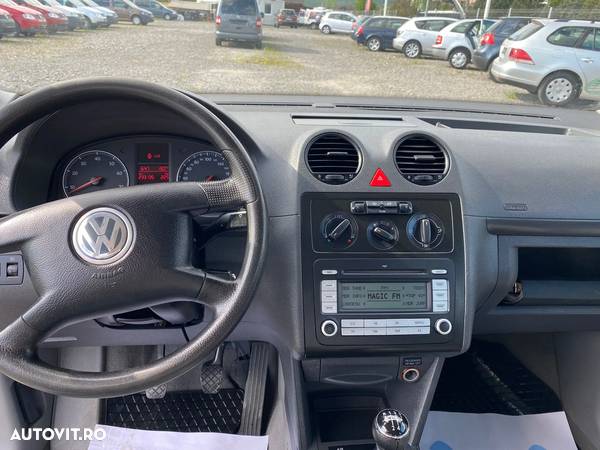 Volkswagen Caddy 1.6 (7-Si.) - 9