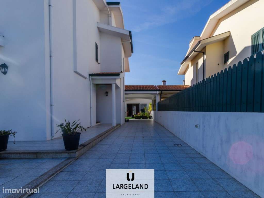 Moradia T5 - Travanca, Santa Maria da Feira-33