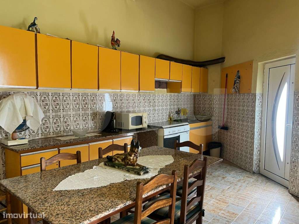 Moradia em Vales do Rio - Características Únicas, Pronta a Habitar-2