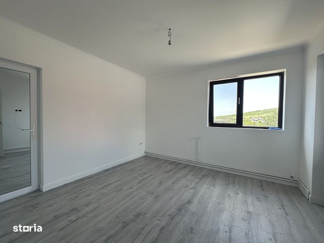 Agentia imobiliara VIGAFON vinde casa 5 camere Urlati-1