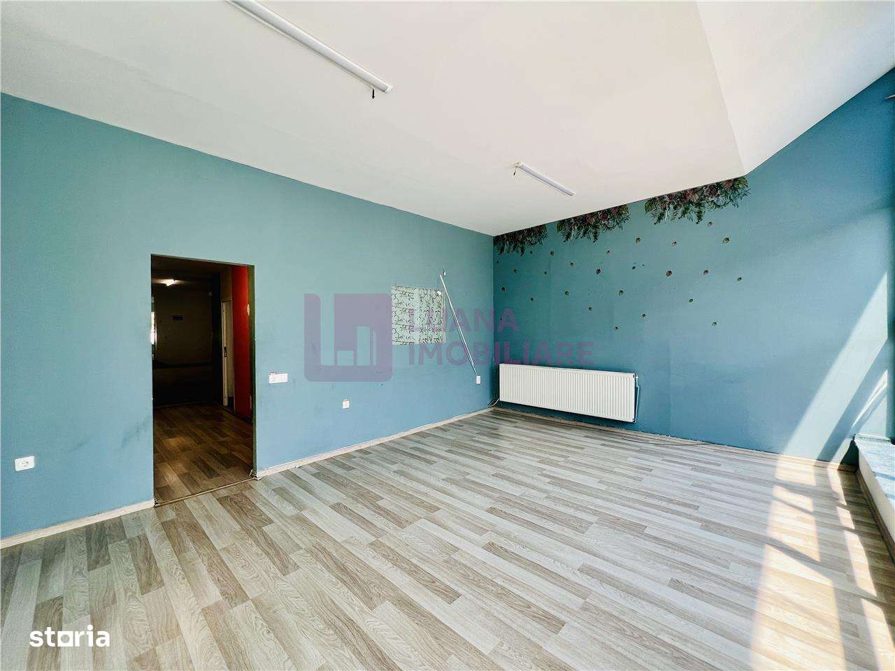 Spatiu comercial | Alba Iulia  | 195  mp | vitrine la strada | acces d - Imagine principală: 4/9