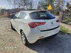 Alfa Romeo Giulietta 1.4 TB MultiAir Exclusive - 11