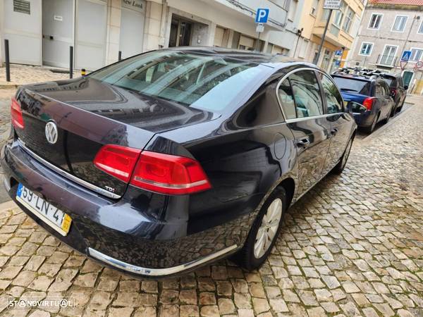 VW Passat 1.6 TDI BlueMotion - 6