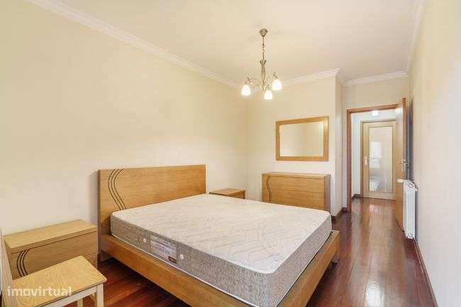 Apartamento T4 no Centro de Braga-10