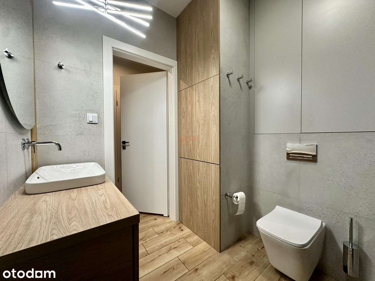 3-pokojowe mieszkanie z balkonem w spokojnej części Włoch-4