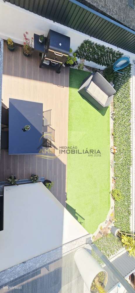 MORADIA PARA VENDA SEMI-NOVA-38