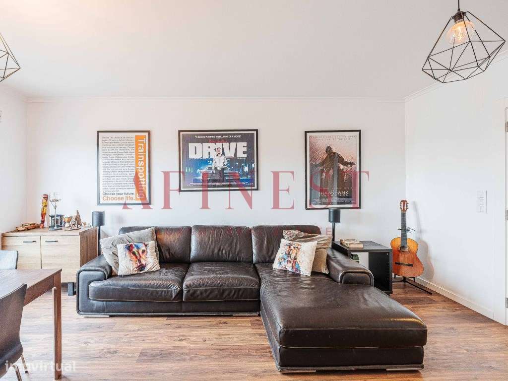 Apartamento T2 ao Nível do 8.º Piso - Torre da Bela Vista - Grande imagem: 4/43