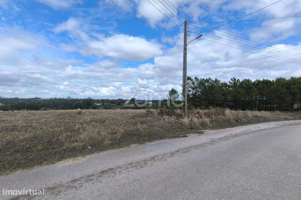 4 Terrenos Área Total de 20.778 m2 - Urbanizável (parcialmente)-0