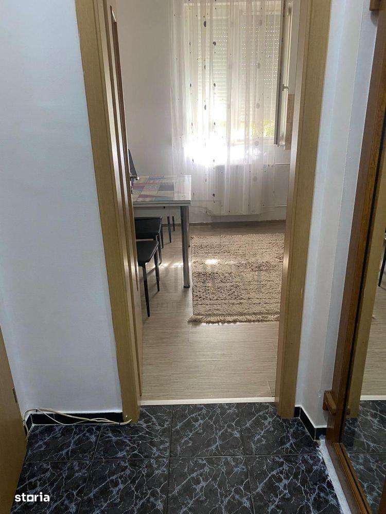 Garsoniera spatioasa - Gaz in Bloc - Etaj Intermediar - Bloc Anvelopat - Imagine principală: 5/8