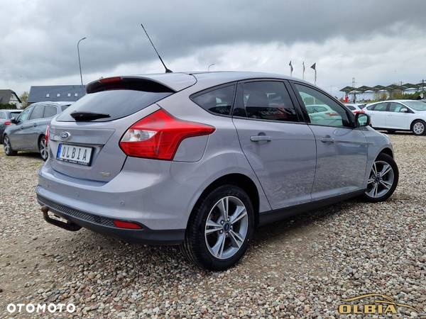 Ford Focus 1.0 EcoBoost Ambiente - 2