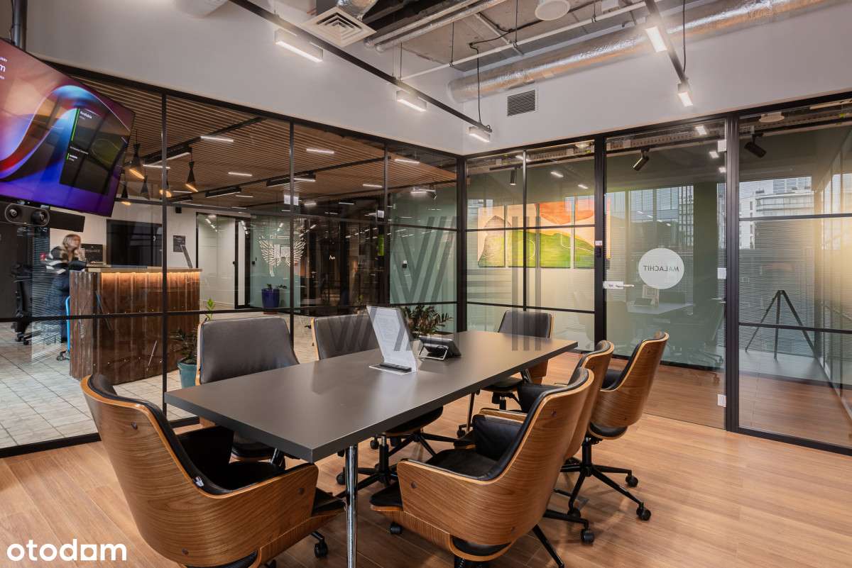 Nowoczesne biuro serwisowane na Woli - Pełny obrazek: 1/12