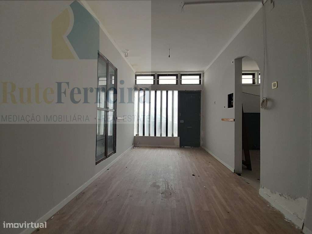 Espaço Comercial na Carvoeira, Torres Vedras! - Grande imagem: 3/23