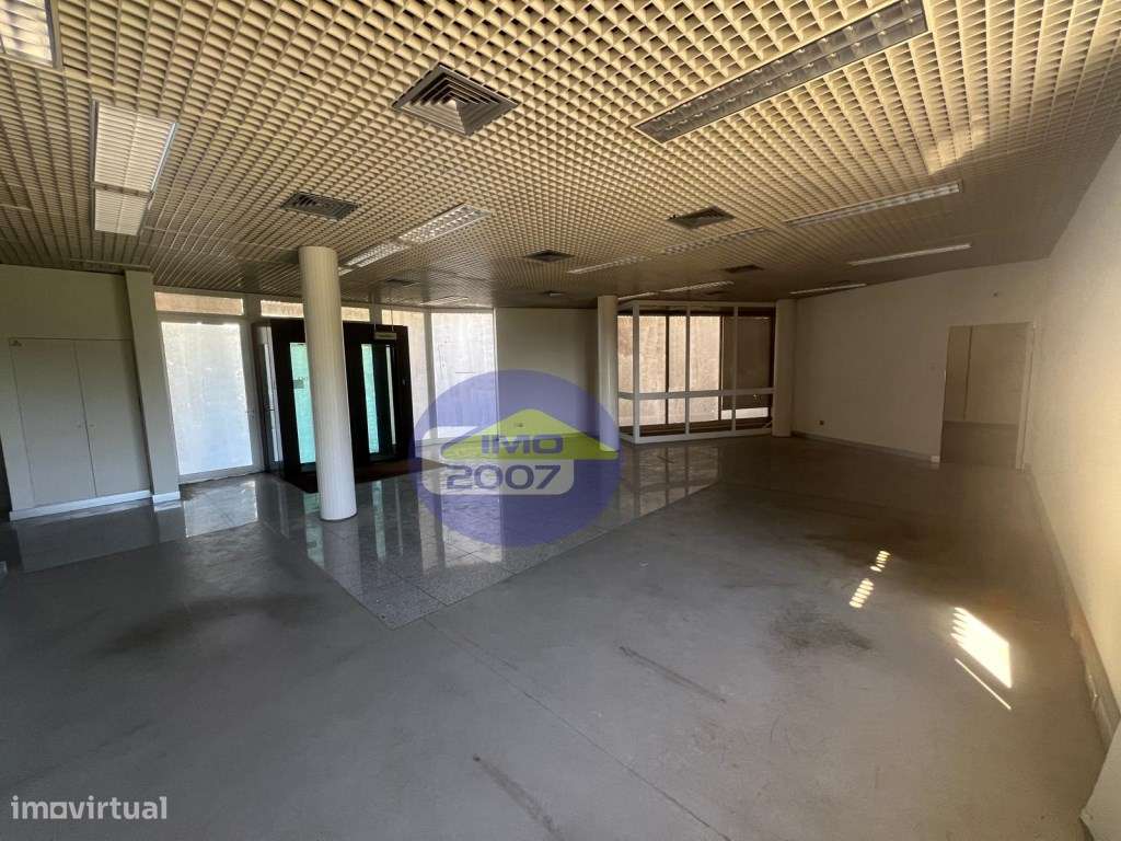 Loja em São Paio de Oleiros-7