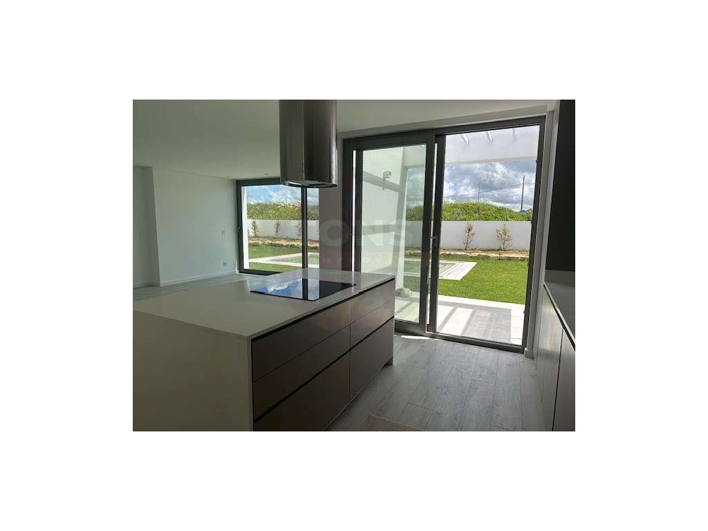 **Moradia de Luxo com Vista Deslumbrante para o Palácio da Pena**-10