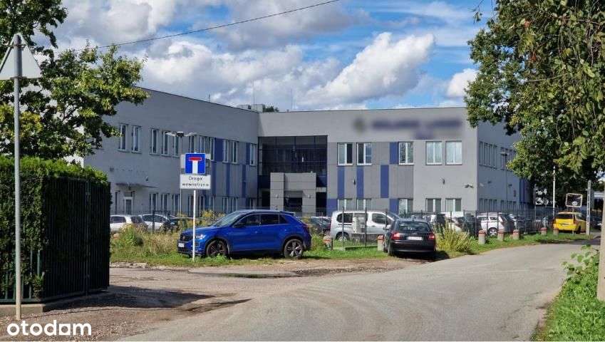 Na sprzedaż budynek magazynowo-biurowy w Warszawie-2