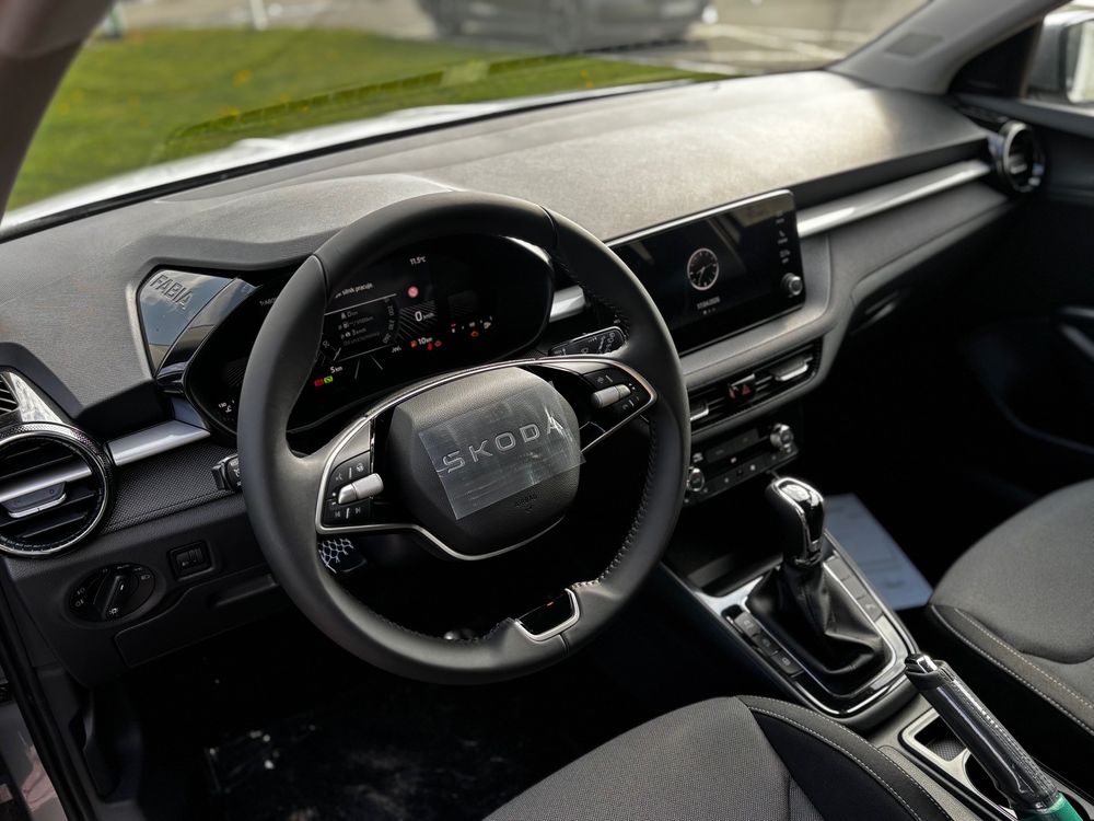 SKODA FABIA Fabia Drive 1,5 TSI 150 KM 7-biegowa DSG