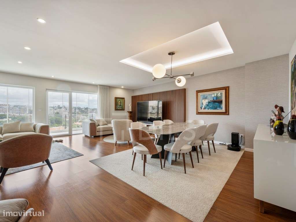 Apartamento T4 com Vista Mar e Rio, em Paço de Arcos - Grande imagem: 4/60