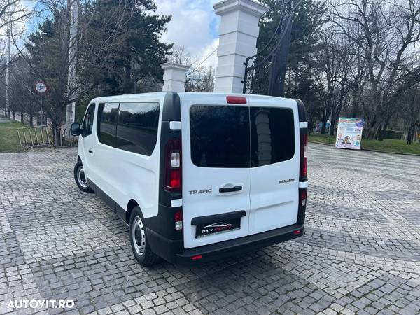 Renault Trafic 2.0 Blue dCi 120 Combi L2H1 8+1 locuri Authentique - 4