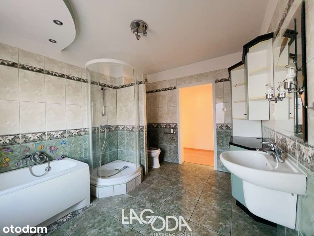 Dom w Międzyrzeczu z częścią handlowo-usługową-14