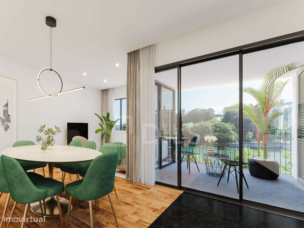 Apartamento T3 com varanda e garagem junto ao Rio Douro - Grande imagem: 3/64