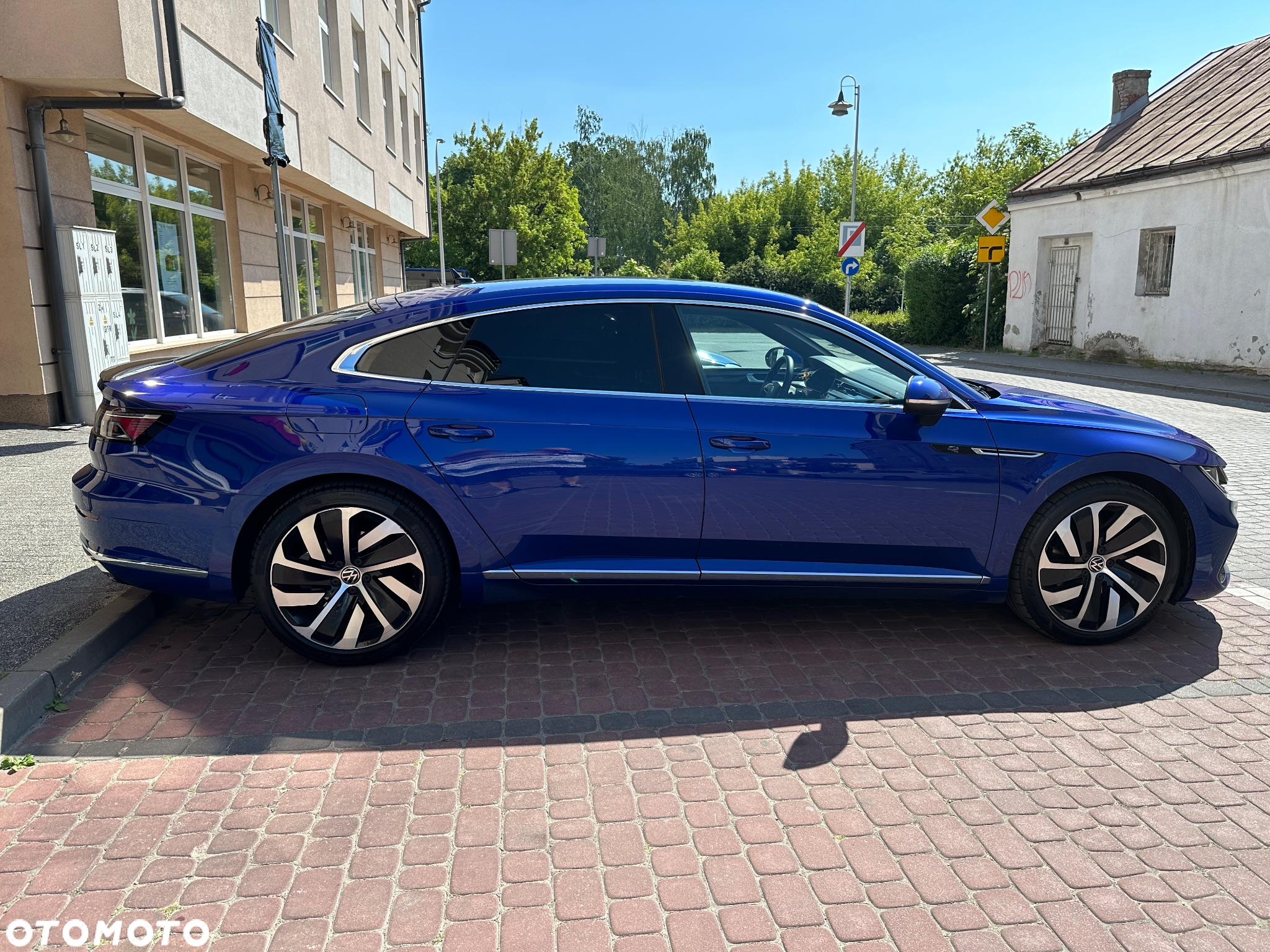 Volkswagen Arteon 2.0 TDI R-Line DSG - 28