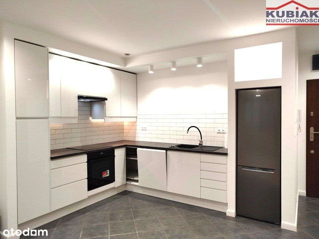 Pruszków centrum 2009r. po gen. remoncie Już Wolne-3