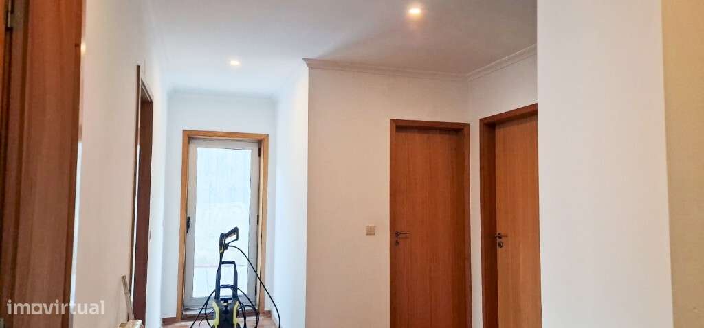 Moradia V4 em banda - Vieira do Minho-21