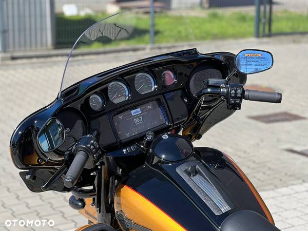 Harley-Davidson Touring Ultra Limited - 22