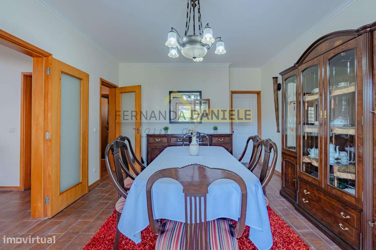 Moradia em Travanca com 3 suítes e 1425m2 de terreno-17