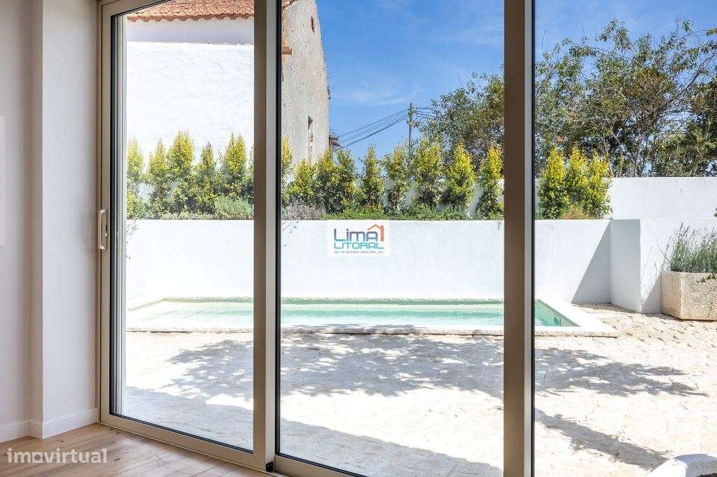 Moradia T3 renovada - próximo da praia da Nazaré-23