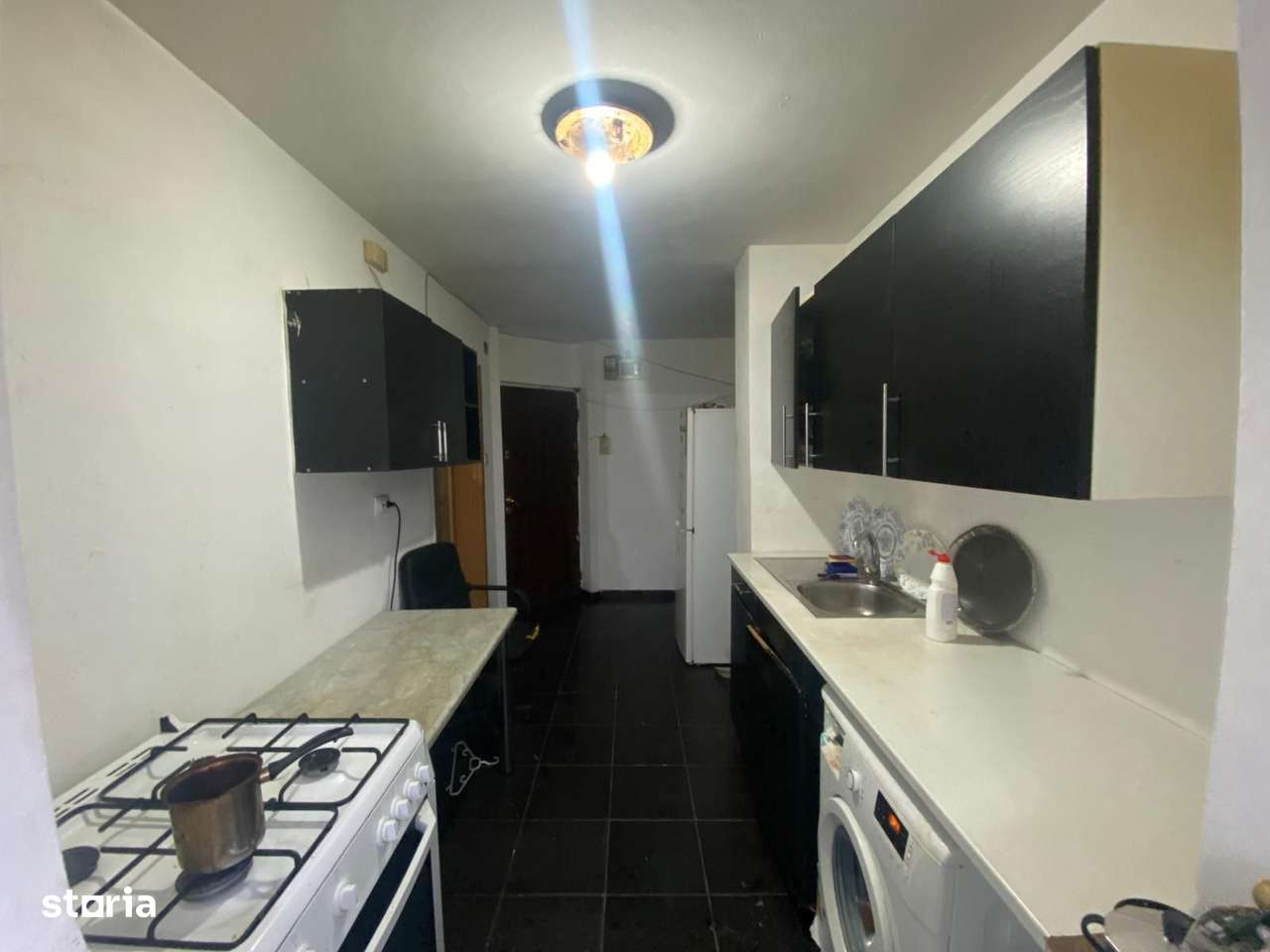 3 camere decomandat  Parcul Drumul Taberei - Imagine principală: 4/15