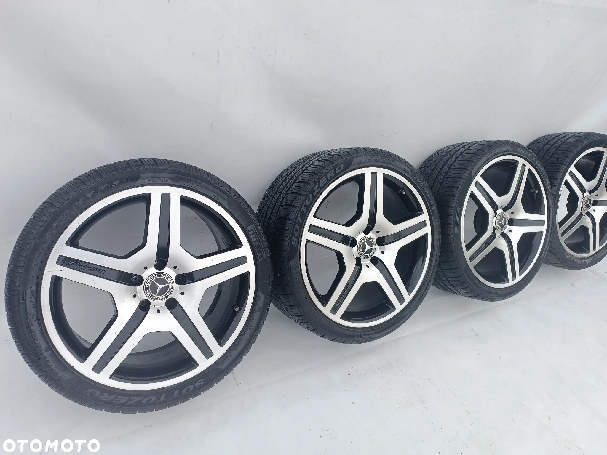 ALUFELGI FELGI MERCEDES CLS W218 KOMPLET 255/35 R19 AMG 5x112 OPONY PIRELLI - 20