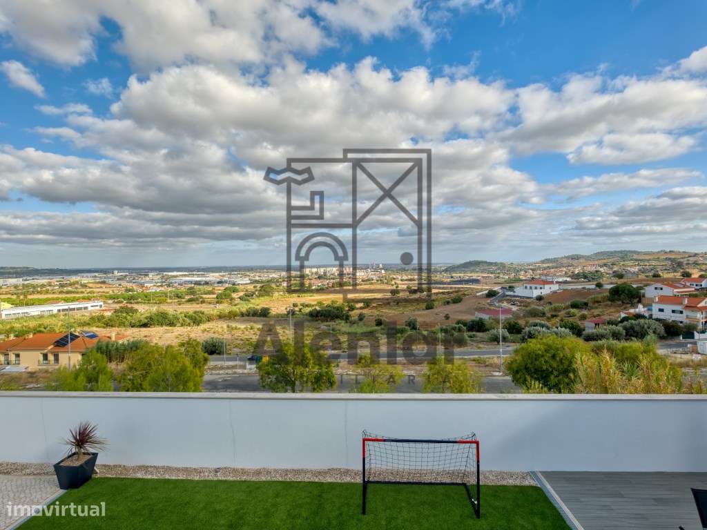 Moradia Contemporânea em Alenquer-47