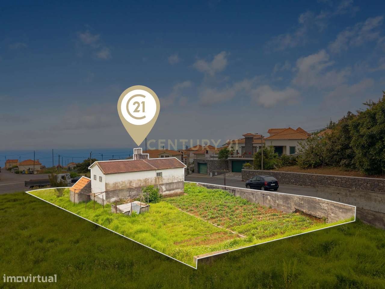 Moradia para Reconstrução com Terreno Plano e Potencial Único nos Canh - Grande imagem: 3/14