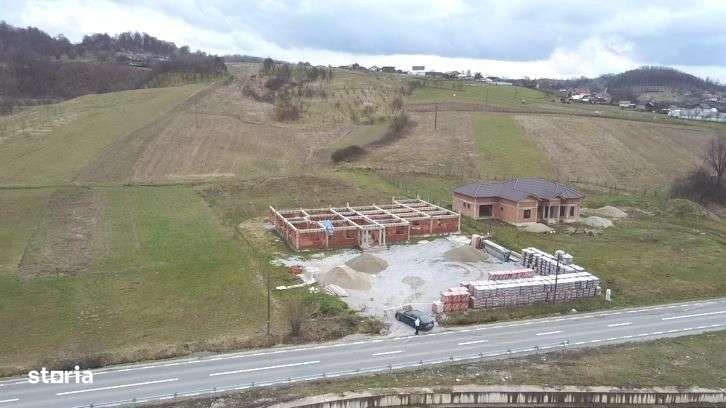 Gaminvest - Teren si Constructie de Vanzare, la 40 km de Oradea V3174 - Imagine principală: 1/5